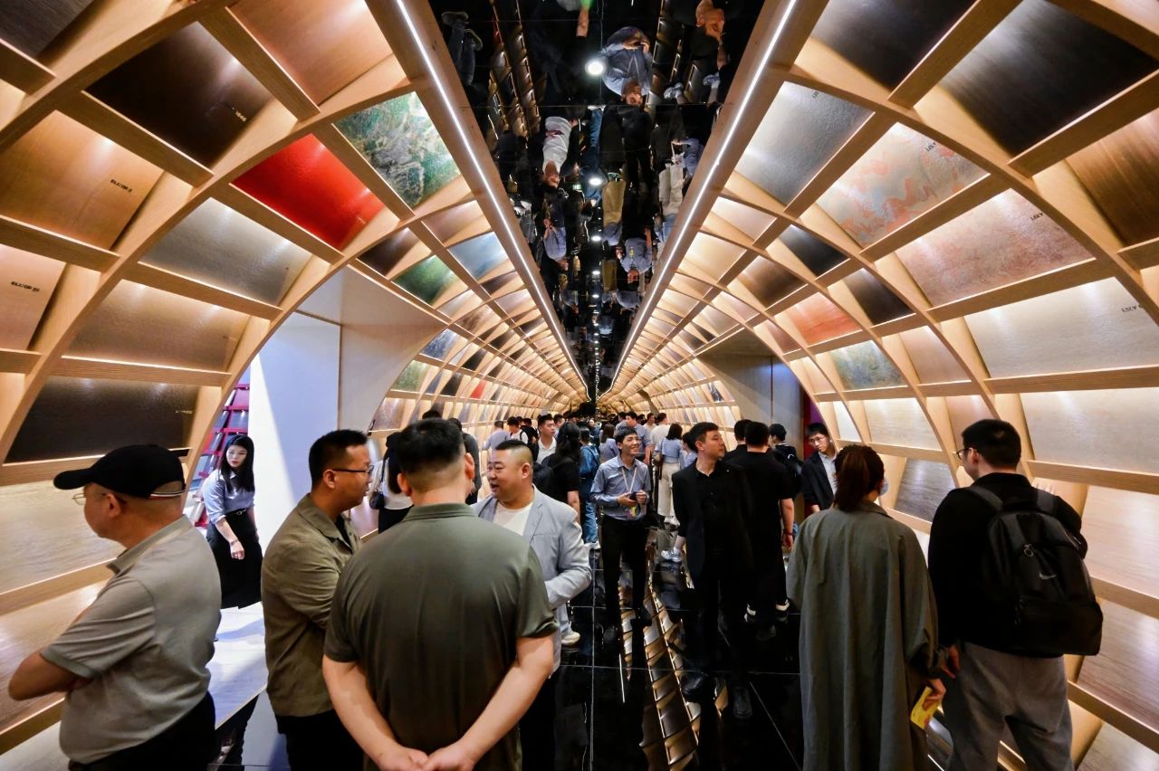 主办单位发布！2026第15届广州定制家居饰面展览会——全球招商报名热线
